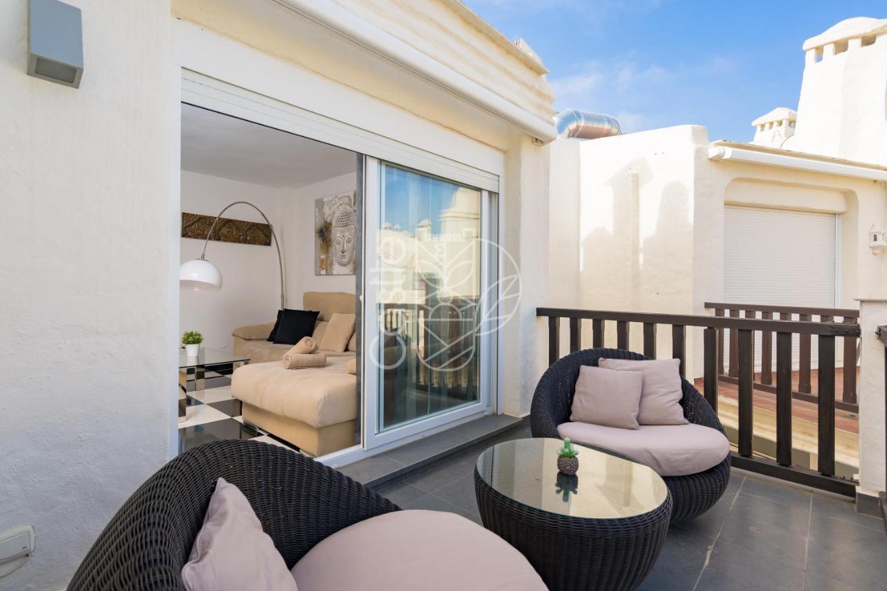 Malaga Benalmadena Puerto Marina Playa Vacacional Luxury Apartment Exterior photo